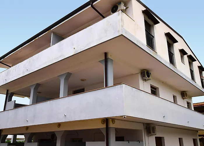 1 Bedroom Amazing In Apartamento